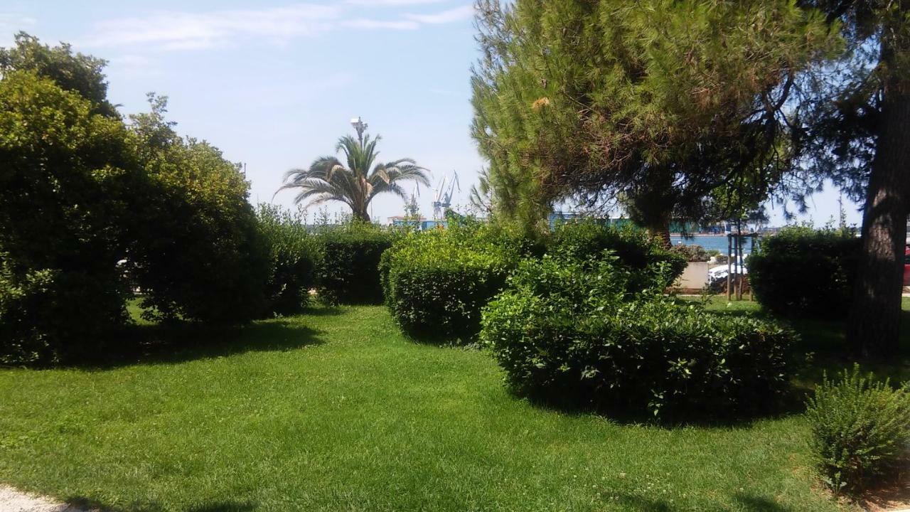Apartment Colosseum Pula